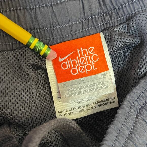 Vintage Y2K Nike Athletic Department Cropped Track Pants Pockets Women's Medium - Picture 3 of 9